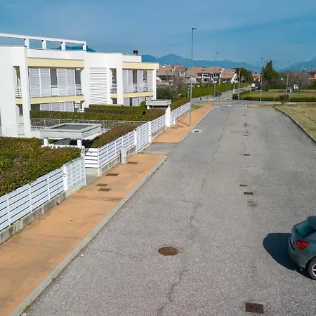 Gli Oleandri Sul - Comfort E Relax * Desenzano del Garda